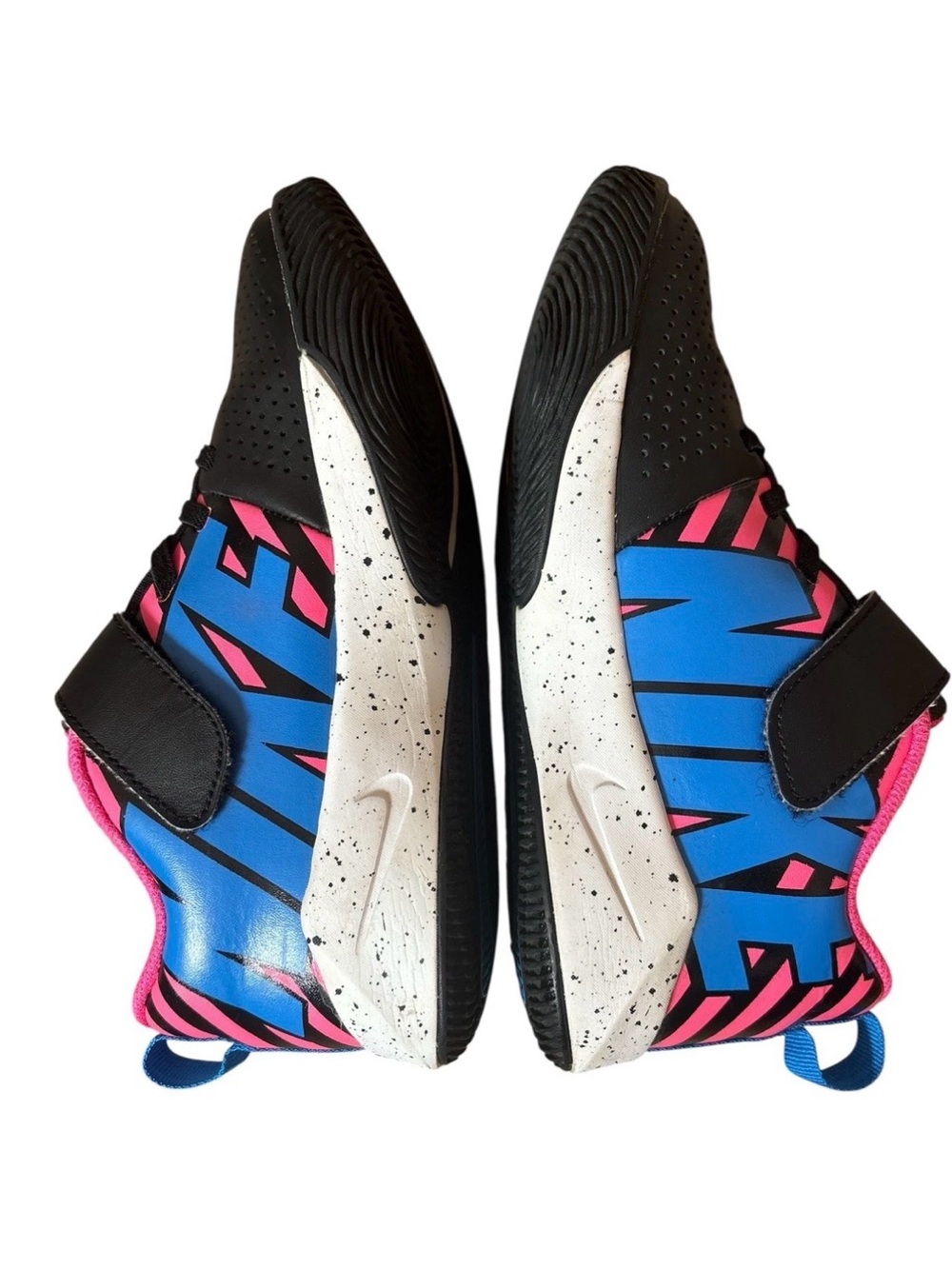 Nike Team Hustle Basketball Shoes 2Y - Picture 2 of 9